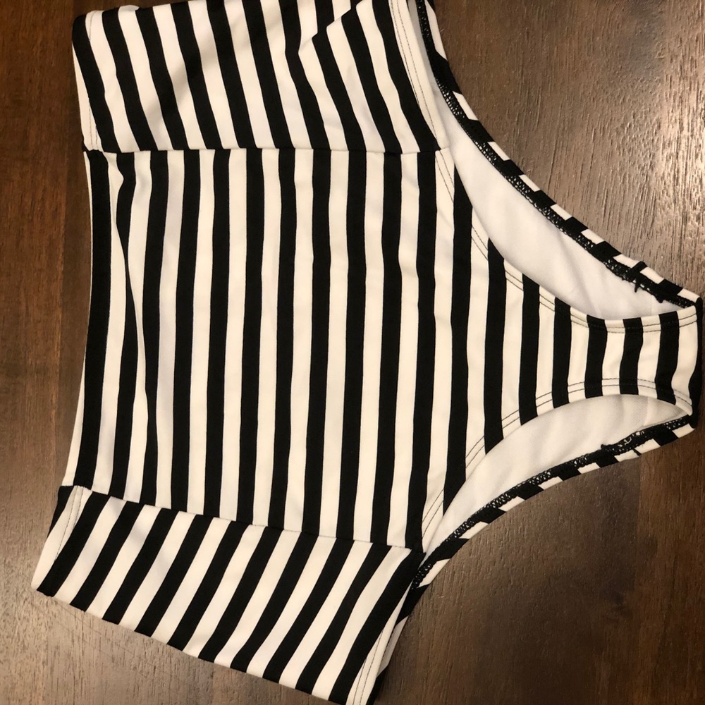High waisted swim bottoms